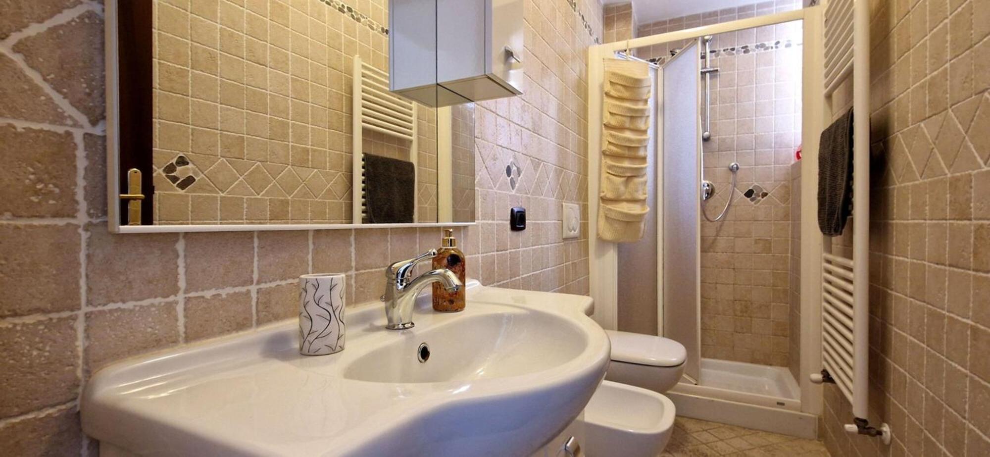 מגדל אגם פוצ'יני Lovely House Near The Beach מראה חיצוני תמונה